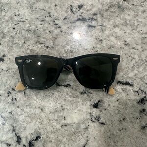 Ray-Ban Wayfarer Sunglasses